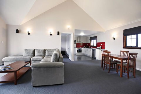 Scarlet Woods Chalets - Perths Hotel 5