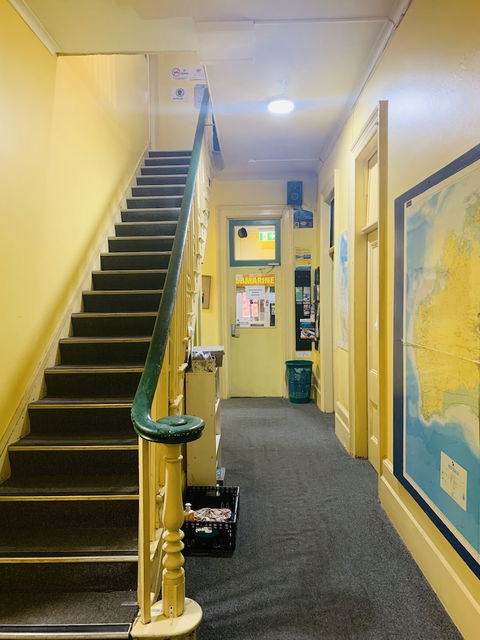 Yellow Submarine Backpackers - Perths Hotel 3
