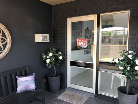 Charm City Motel - Perths Hotel 1