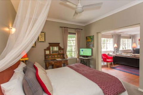 Castle Villa By The Sea - Perths Hotel 4