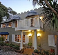 Castle Villa by the Sea - Perths Hotel