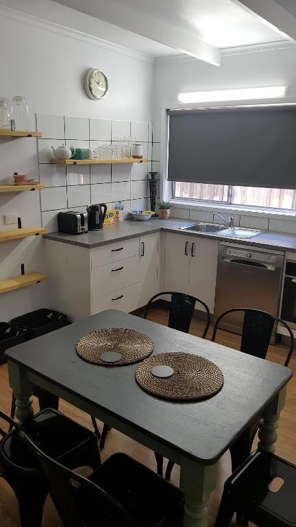 At Home Apartments - Perths Hotel 5