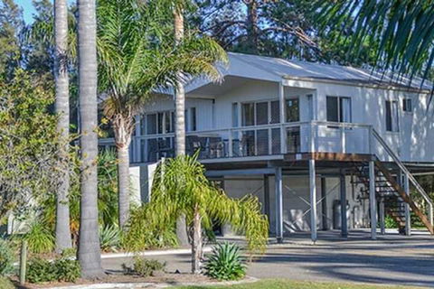 Caseys Beach Holiday Park - Perths Hotel 5