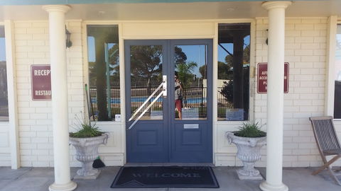 Ceduna East West Motel - Perths Hotel 6