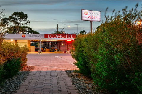 Crossroads Ecomotel - Perths Hotel 4