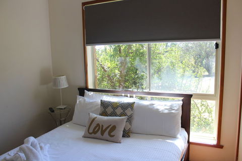 Australian Home Away At East Doncaster Andersons Creek 1 - Perths Hotel 6