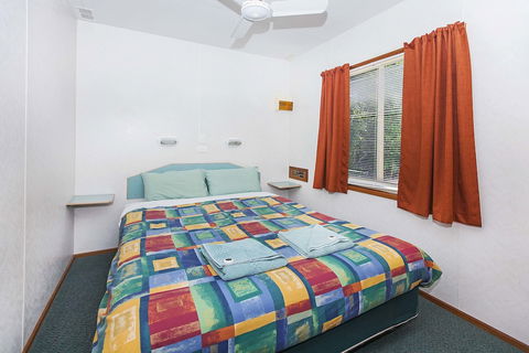 Naracoorte Holiday Park - Perths Hotel 5