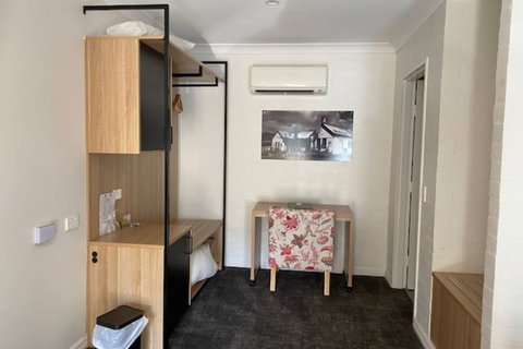 Town Square Motel - Perths Hotel 1