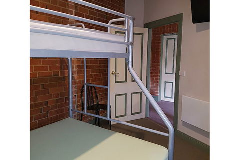 Mansfield Traveller's Lodge - Perths Hotel 4