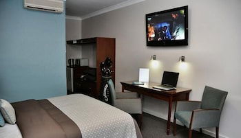 Pastoral Hotel Motel - Perths Hotel 2