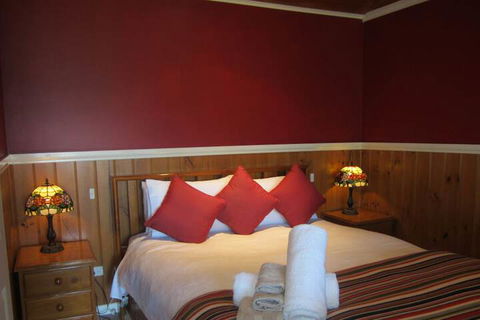 Willowlake Cottages - Perths Hotel 4
