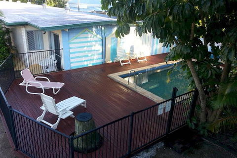 Sandy Court Holiday Units - Perths Hotel 0