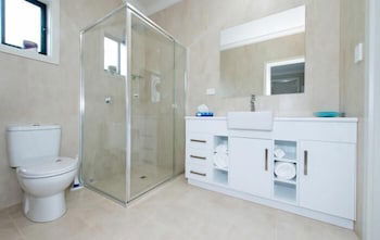 Renmark Holiday Apartments - Perths Hotel 5