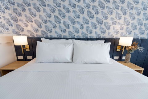The Beachcomber Hotel & Resort, Ascend Hotel Collection - Perths Hotel 5
