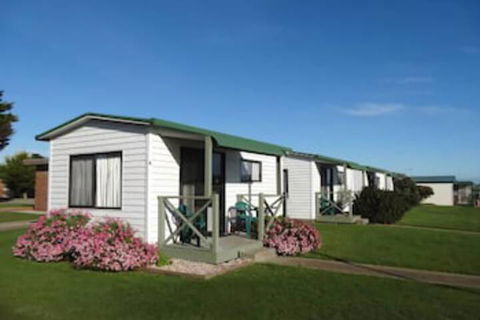 Bay View Holiday Village - Perths Hotel 1