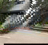 Koonwarra Holiday Park - Perths Hotel