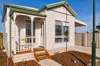 Werribee Short Stay Villas & Accommodation - Perths Hotel 6