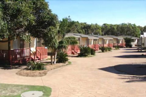 Norah Head Holiday Park - Perths Hotel 4