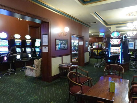 Naracoorte Hotel Motel - Perths Hotel 4