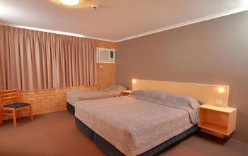 Morayfield Tavern & Motel - Perths Hotel 2