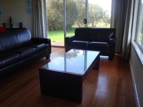 Absolute Waterfront Cottage - Perths Hotel 2