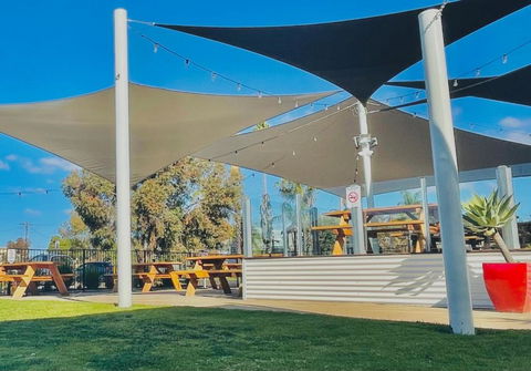 Lake Mulwala Hotel Motel - Perths Hotel 2