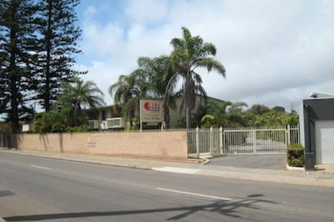 Como Apartments - Geraldton - Perths Hotel 0