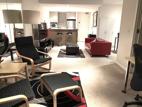 Spacious Seaviews - Perths Hotel 3