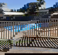 Golden Grain Motor Inn - Perths Hotel