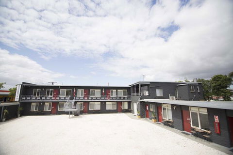 Siesta Central Apartments - Perths Hotel 3