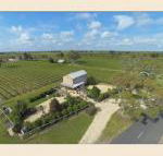 Highbank Country Accommodation - Perths Hotel