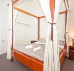 CBD Holiday Home - Perths Hotel