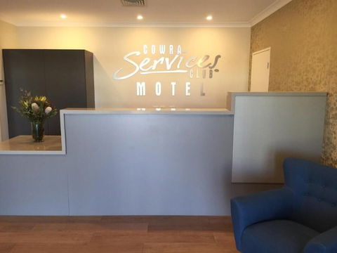 Cowra Services Club Motel - Perths Hotel 2