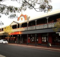 Prince of Wales Hotel Bunbury - Perths Hotel