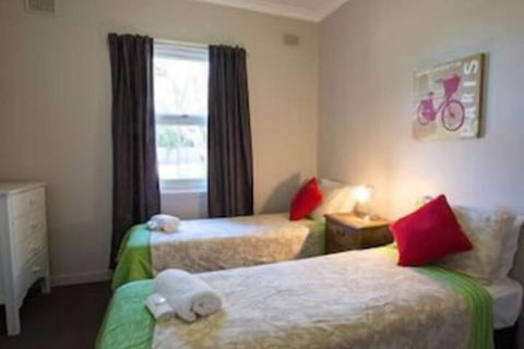 Wilkadene Cottage - Perths Hotel 5
