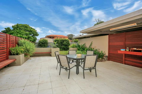 Nautilus Beachside Apartments - Perths Hotel 6