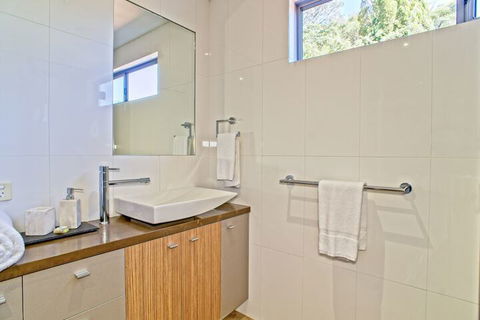 Central Avenue Apartments - Perths Hotel 3