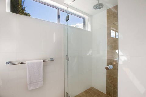 Central Avenue Apartments - Perths Hotel 4