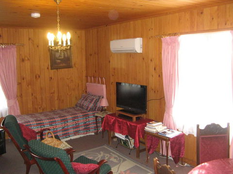 The Grove Cottages - Perths Hotel 5