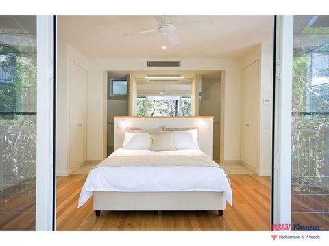 14 Little Cove Road - Perths Hotel 6