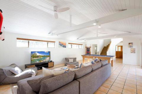 15 Cooran Court - Perths Hotel 7