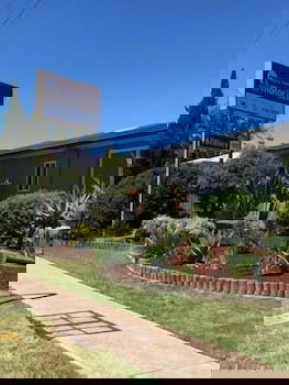 South Tamworth Motor Inn - Perths Hotel 3