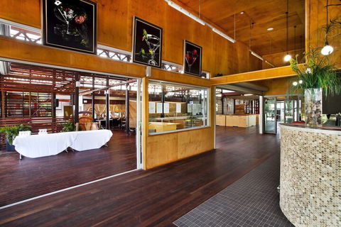 Noosa North Shore Retreat - Perths Hotel 4