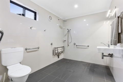Best Western Great Ocean Road Inn - Perths Hotel 6