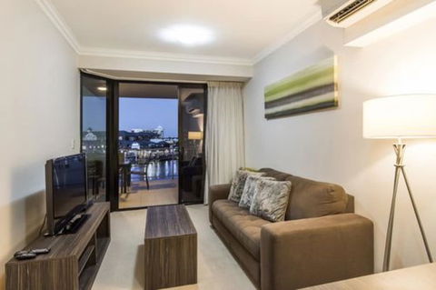Dolphin Quay Apartments - Perths Hotel 6