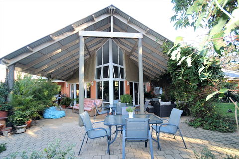 Margaret River B&B - Perths Hotel 3