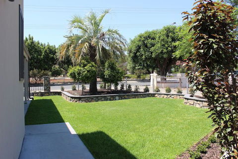 Barossa Bed & Breakfast - Perths Hotel 6