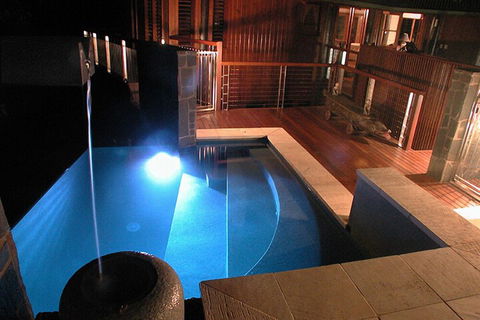 Wanggulay Treetops Cairns City - Perths Hotel 1