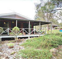 Serenity Grove - Perths Hotel