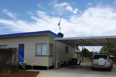 Holiday House Clermont - Perths Hotel 0